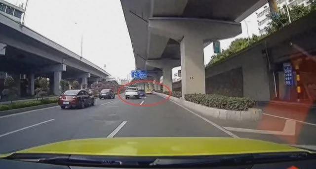 車輛碰撞事故_碰撞事故車輛責(zé)任劃分_碰撞事故車輛缺陷和鑒別